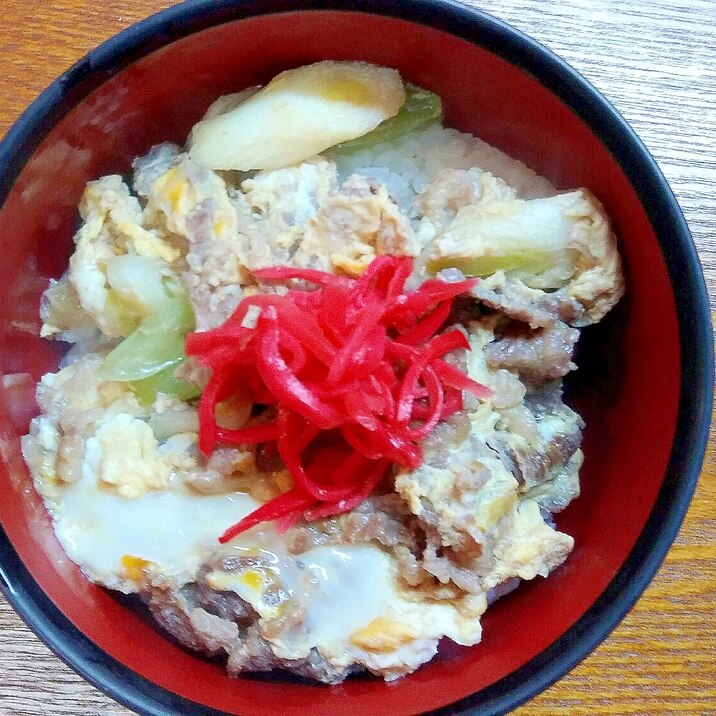 オイスターソースが隠し味⭐牛とじ丼